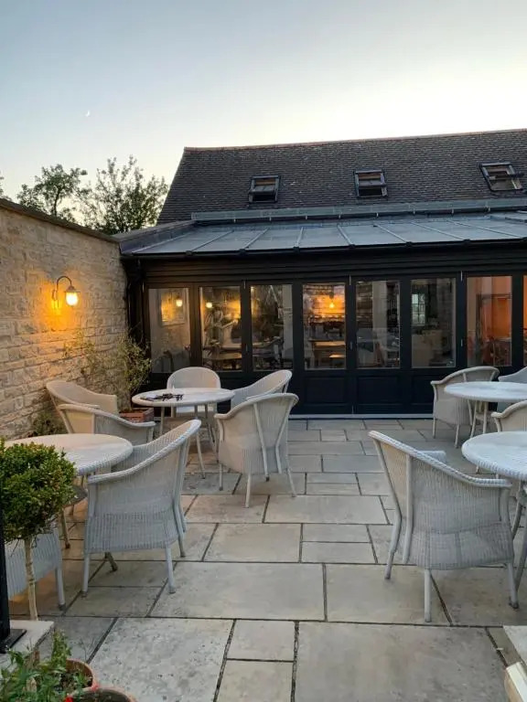 Rooms at The Exeter Arms Easton