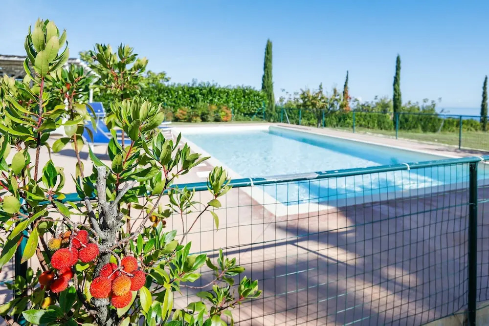 Villa With 5 Bedrooms in Provincia di Ascoli Piceno, With Wonderful sea View, Private Pool, Furnished Garden