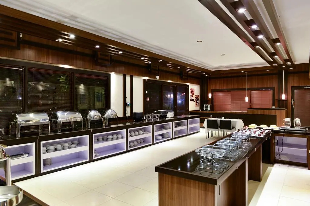 Atsari Hotel