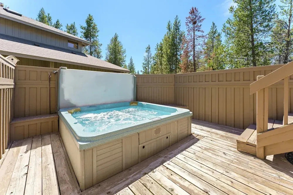 Umpqua With Golf Views Hot Tub & Ping Pong