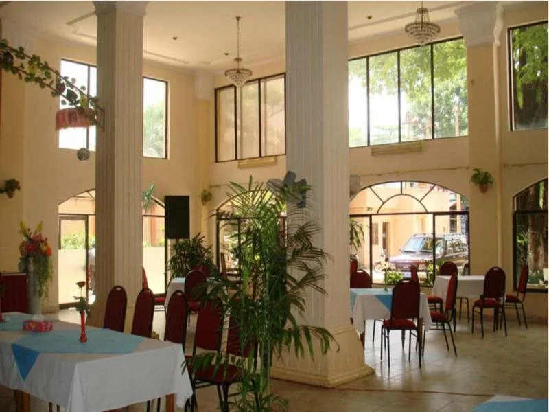 Cao Nguyen Hotel