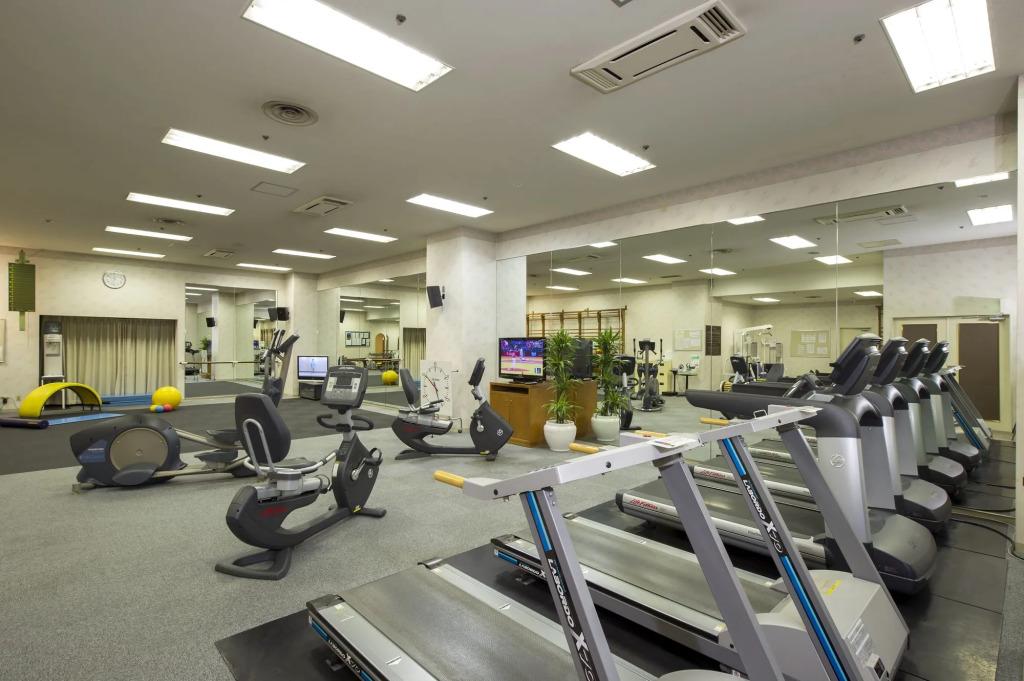 Отель ANA Crowne Plaza Hiroshima, an IHG Hotel