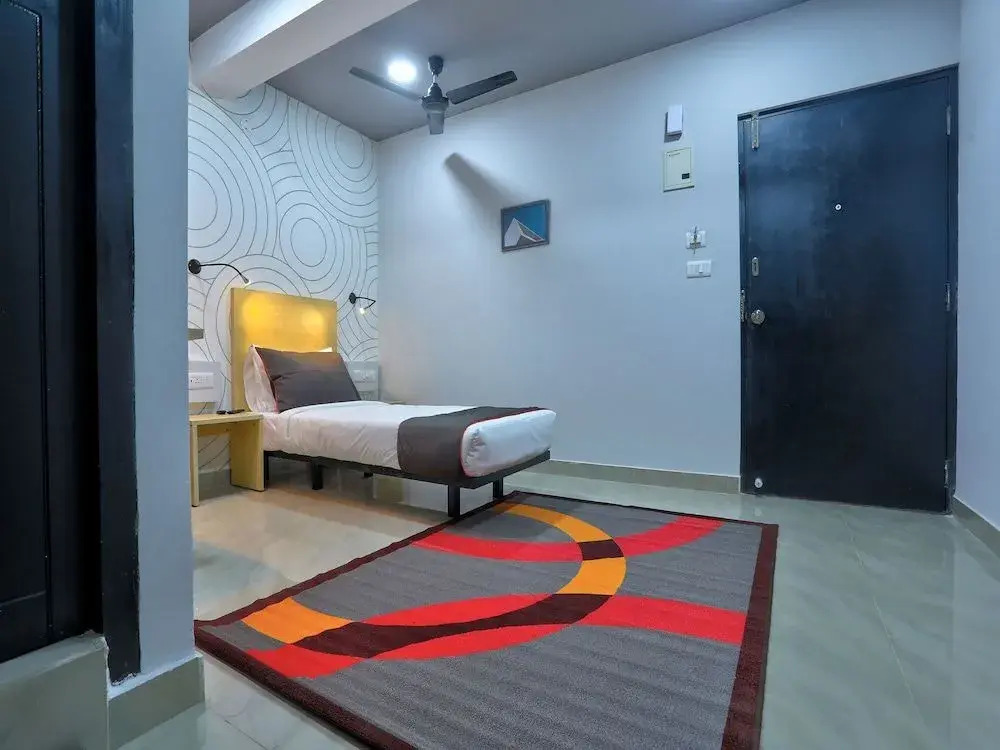 Mayajaal Multiplex By OYO Rooms