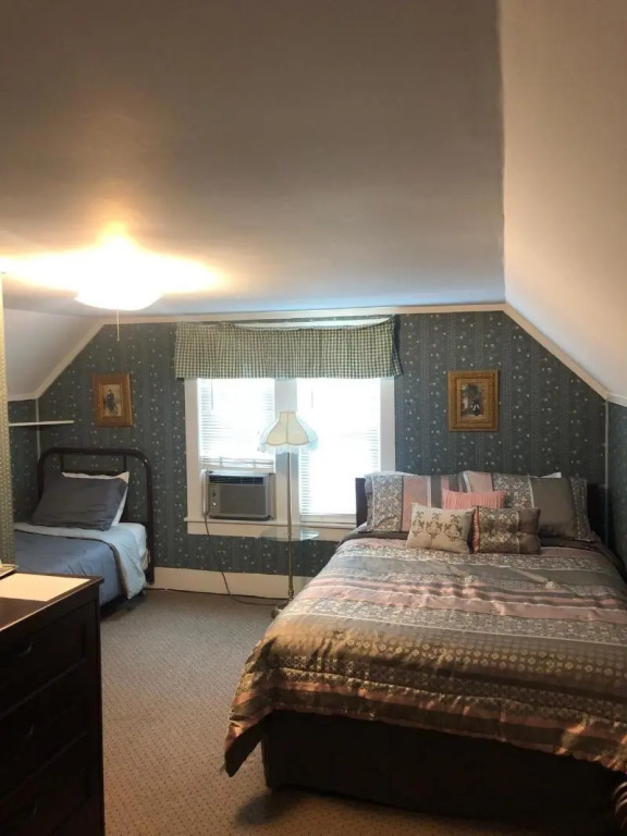 Reynolds House inn