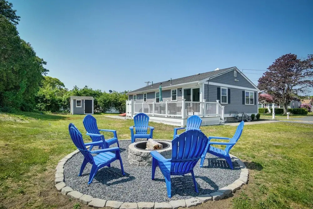 Newly Renovated Dennis Port Home: Close to Beaches