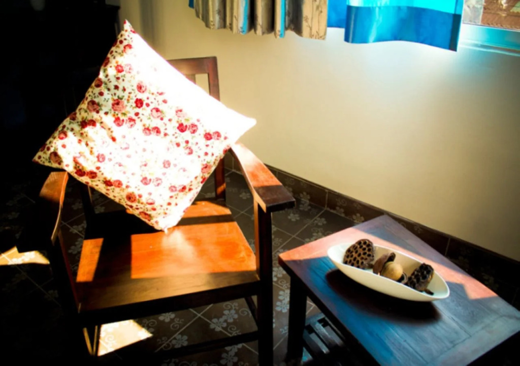 La-Mer Hostel
