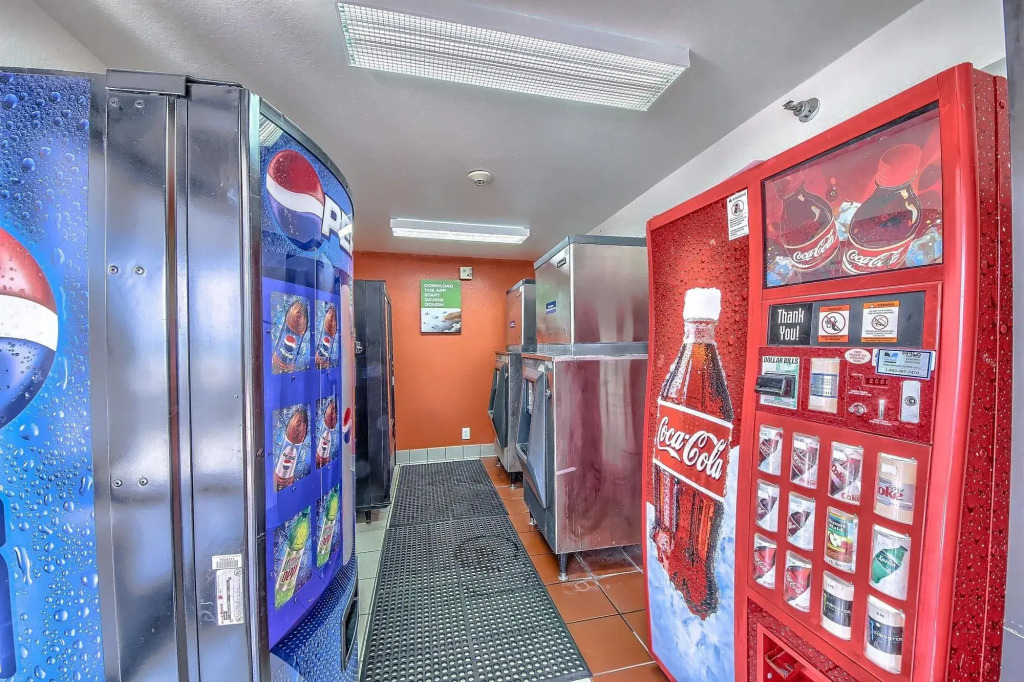 Motel 6 San Antonio, TX - Fiesta