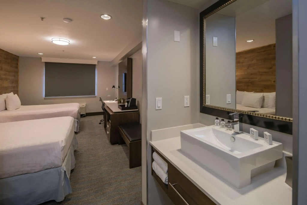 The Row Hotel, BW Signature Collection