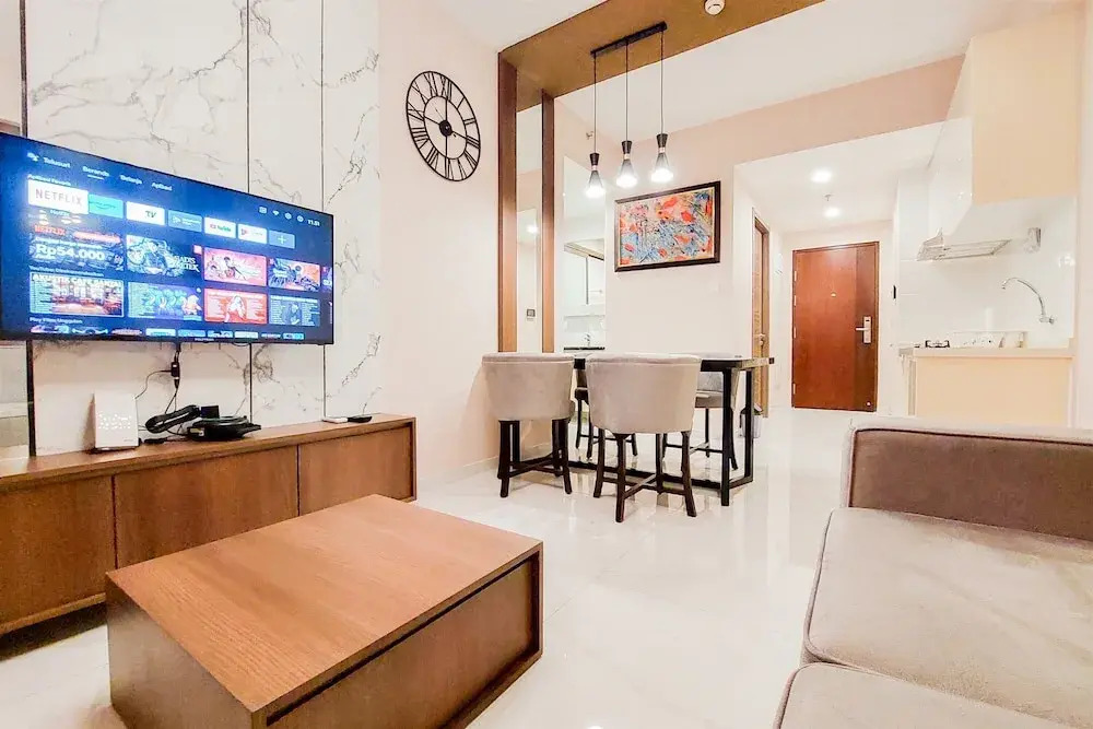 Modern And Nice 2Br At 30Th Floor Sky House Bsd Apartment