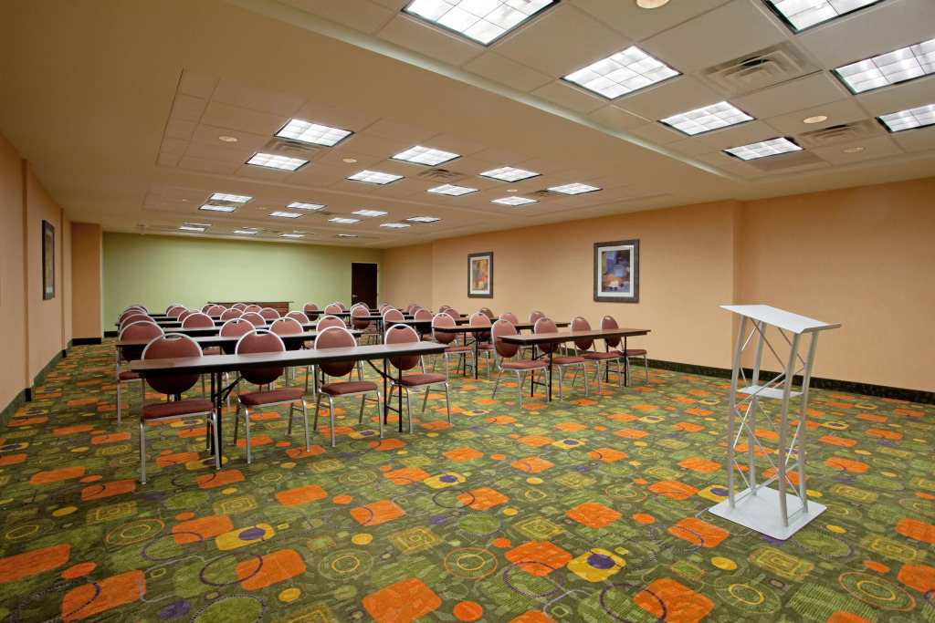 Holiday Inn Express Hotel & Suites Clemson - University Area by IHG