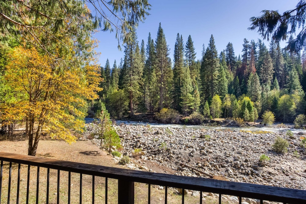 River Lodge