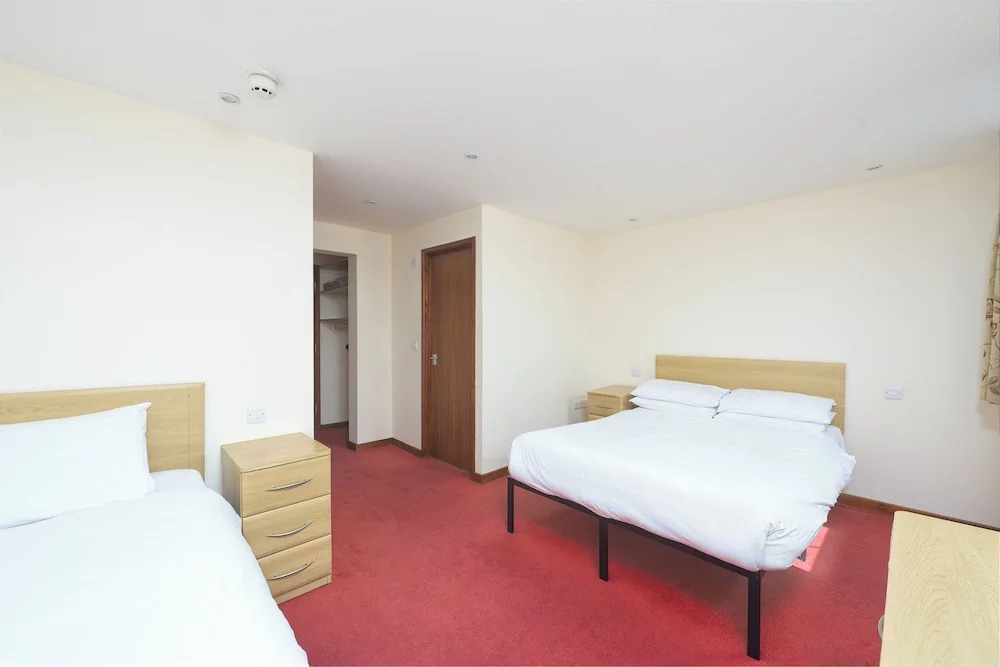 The Sandringham Hotel