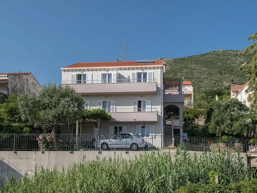 Apartment Dolce
