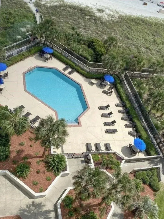 Stunning ocean view remodeled 2 bedroom 2 bath condo, 908 South Hampton 2 Condo