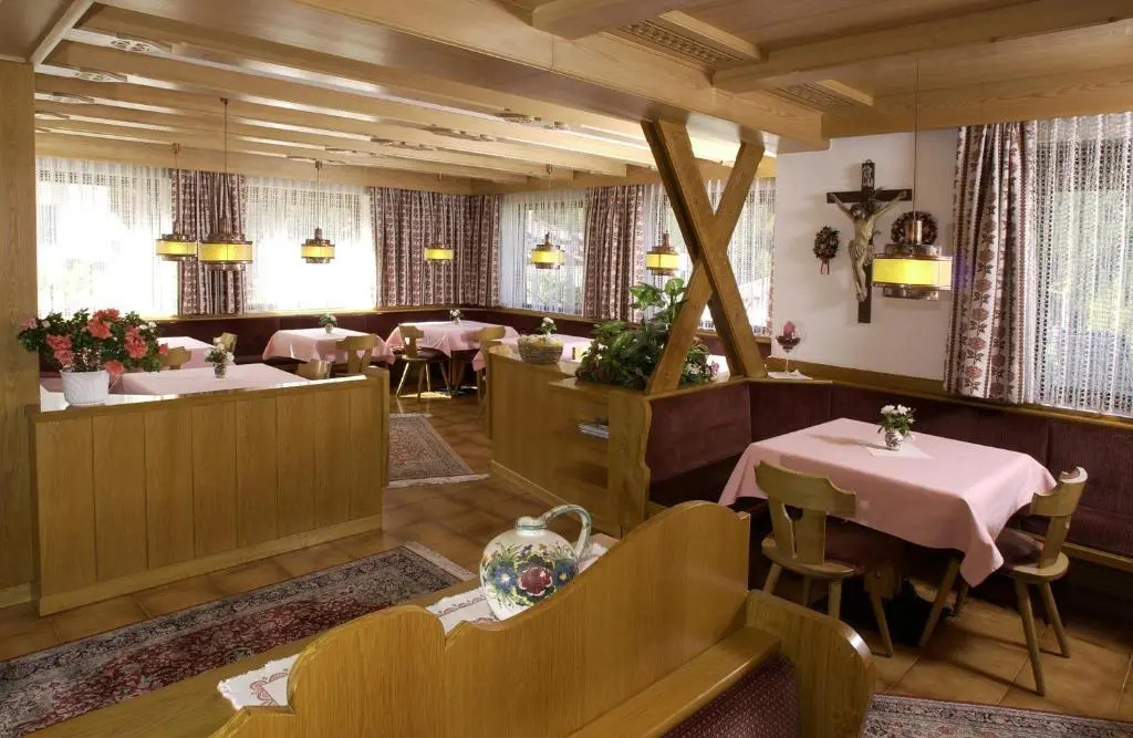 Garni Hotel Rezia