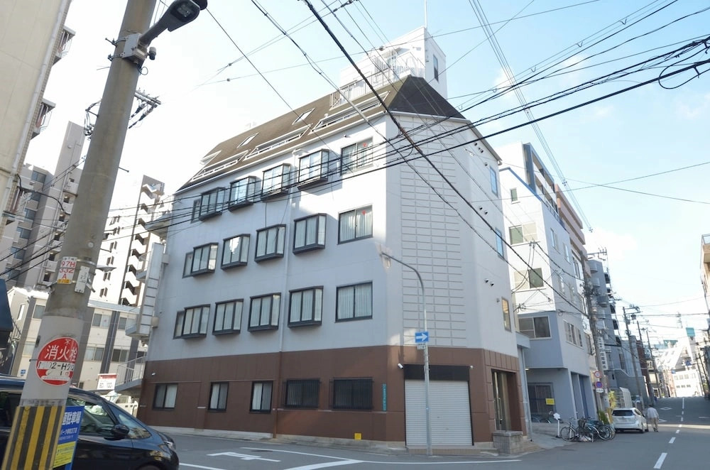 Namba west SAIKA