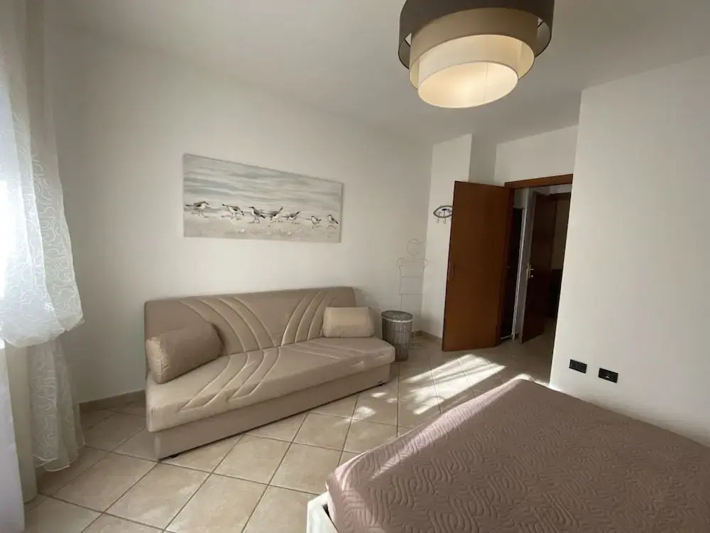 Two-room Apartment Sleeps 5 IN THE Coop Area-rif Agos
