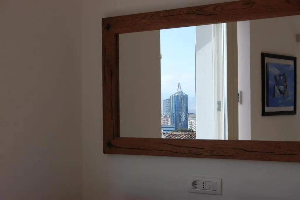 Elegant Apartment with Panoramic View