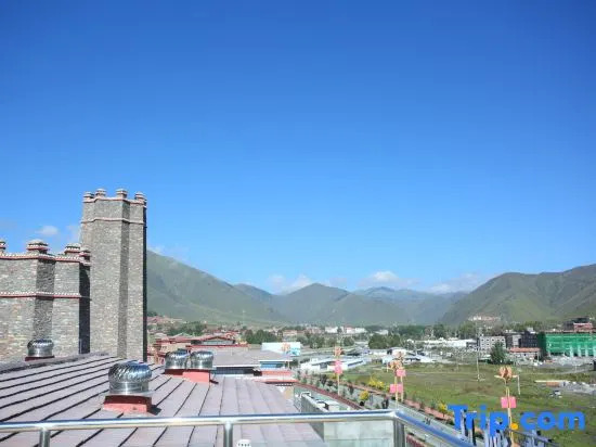 Yunyi Hotel
