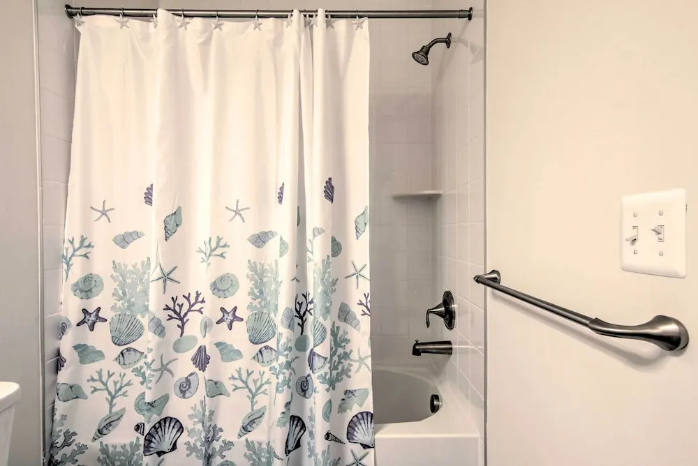 5 Mi to Beach & Pool Access: Bishop's Landing Home