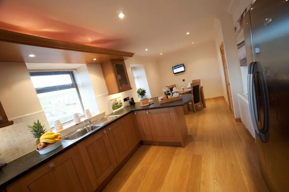 Abhainn Cottage