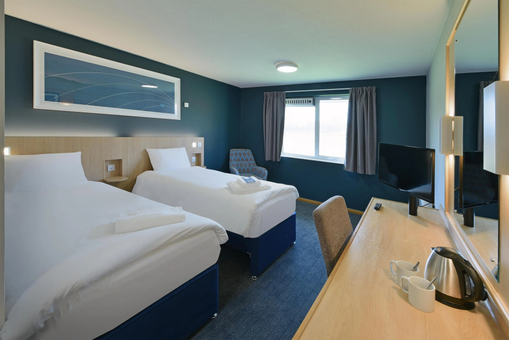 Travelodge Reading M4 Westbound