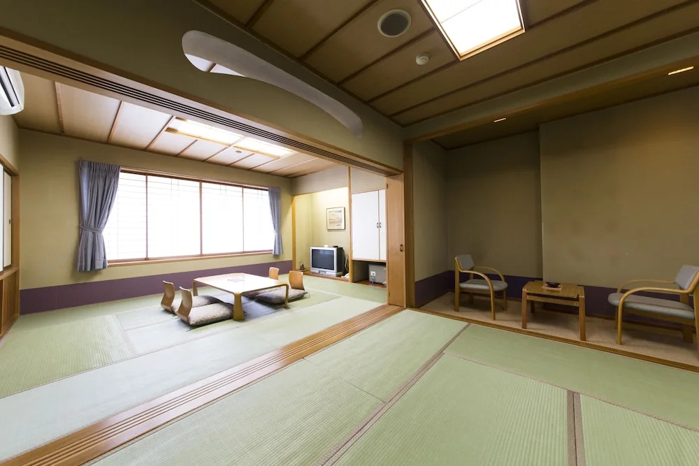 Sakunami Onsen Yunohara Hotel
