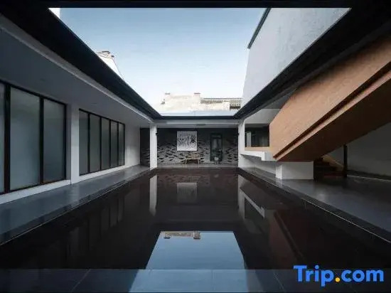 Suzhou Huajianyi&Huacangyi Resorts  Pingwang