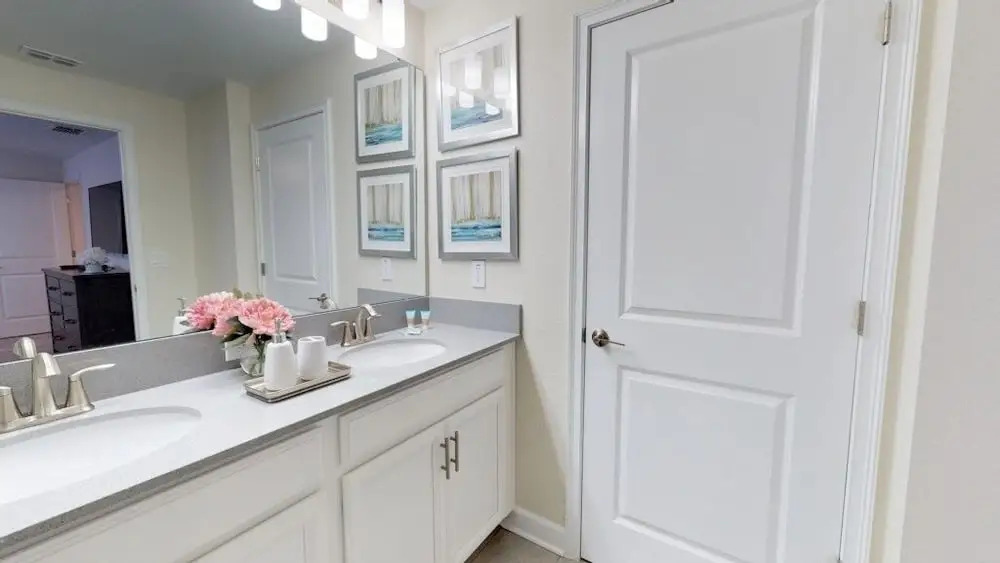 Storey Lake - Amazing 4 Bedroom Villa Townhouse