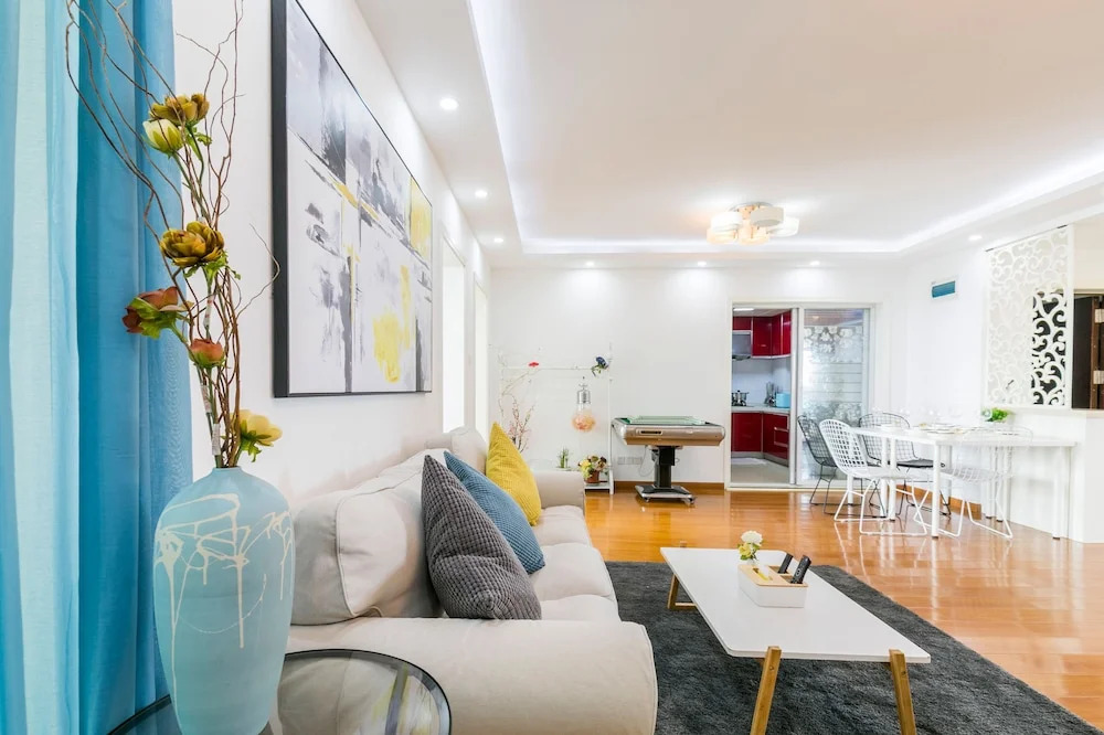Lazy Apartment - Joy City