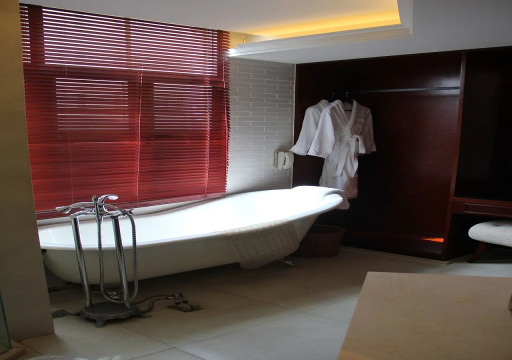 @ Gallery Suites