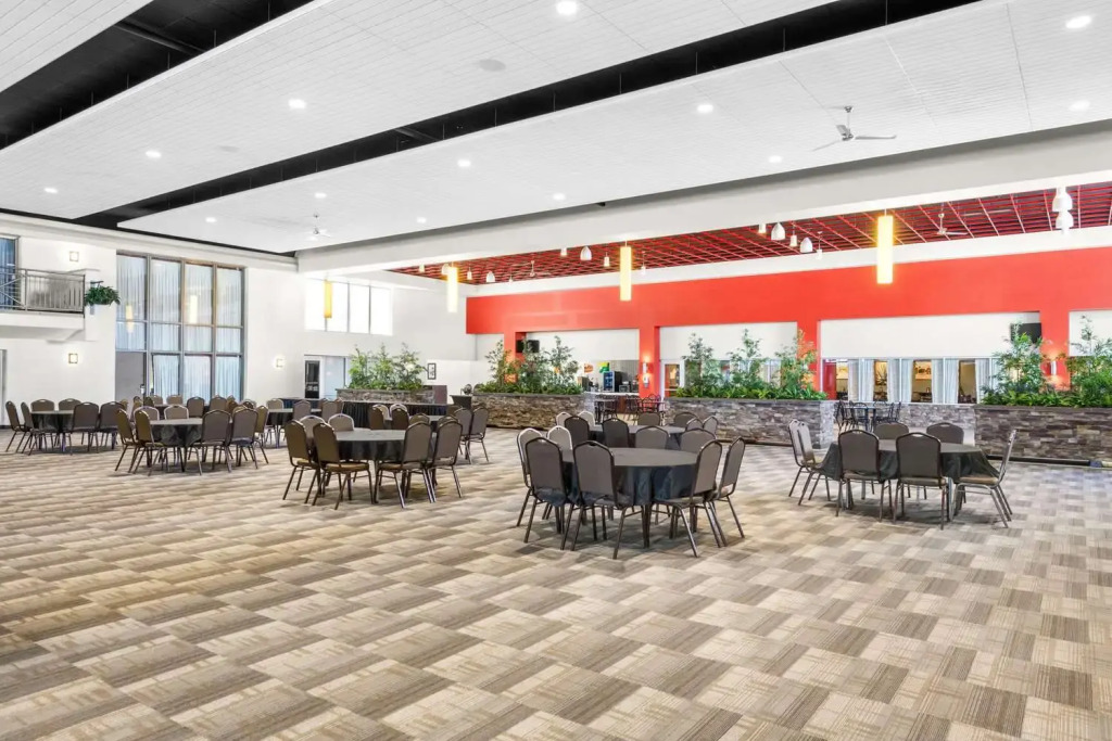 Quality Inn & Suites Columbus