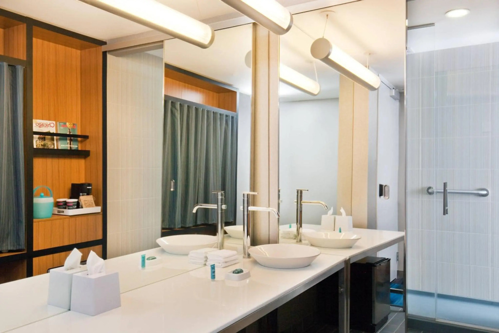 Aloft by Marriott Bolingbrook