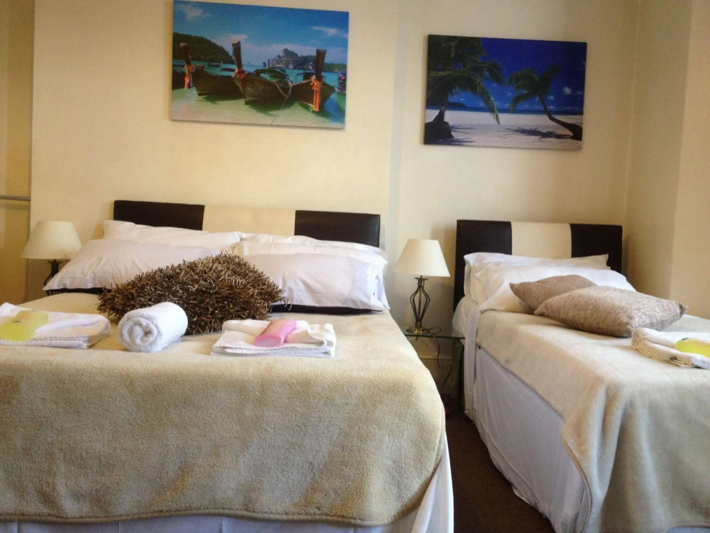 The Crystal Lodge Hotel