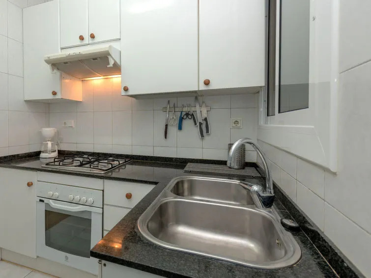 Apartment Eixample Esq Rocafort Diputacio by Interhome