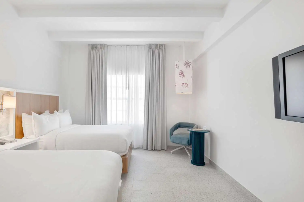 The Townhouse Hotel