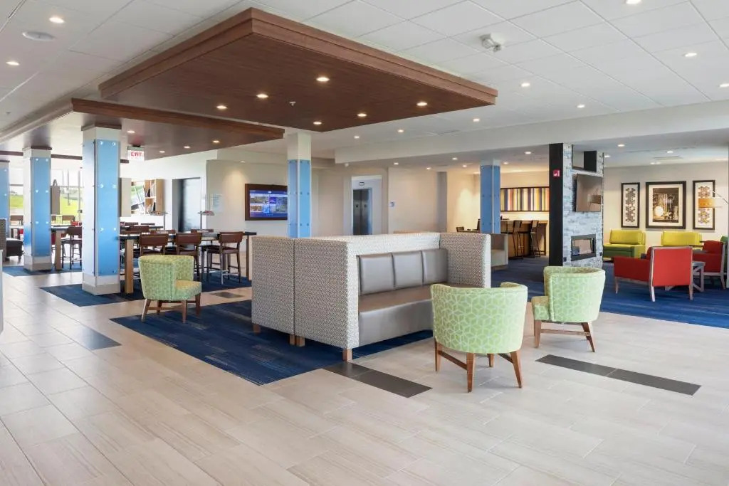 Holiday Inn Express & Suites - Bourbonnais East - Bradley by IHG