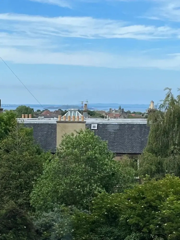 Brand New 1 Bedroom Apartment Right Beside Arthur's Seat