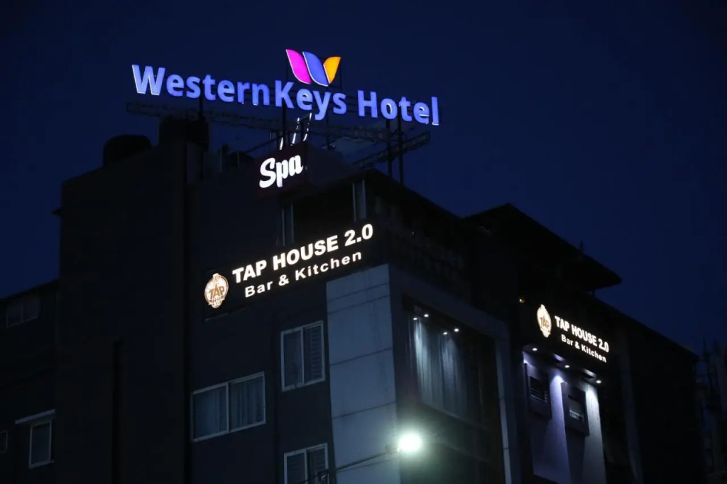 Western Keys Hotel