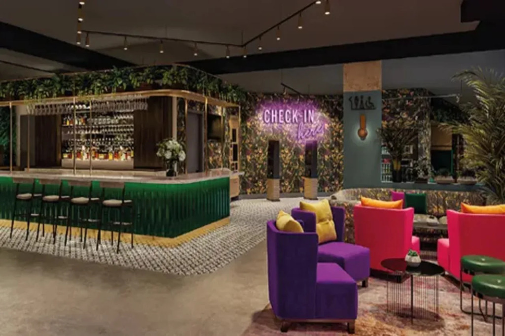 Premier Inn Manchester Trafford Centre West