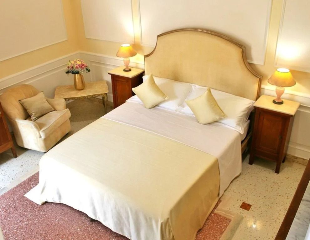 DimoraLeTreMuse Charming Guesthouse in Lecce