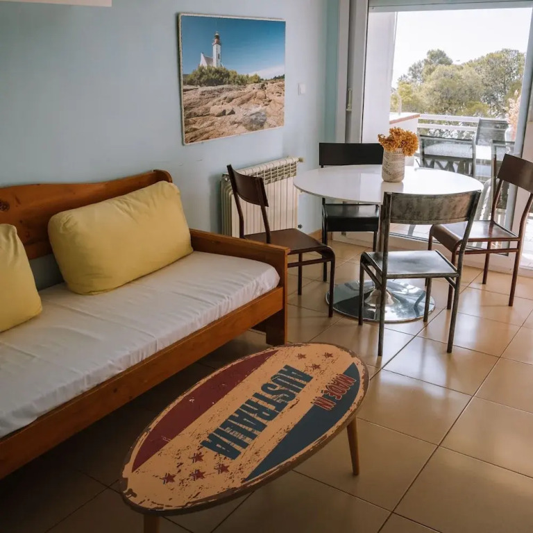 Marina 3 in Roses With 1 Bedrooms and 1 Bathrooms