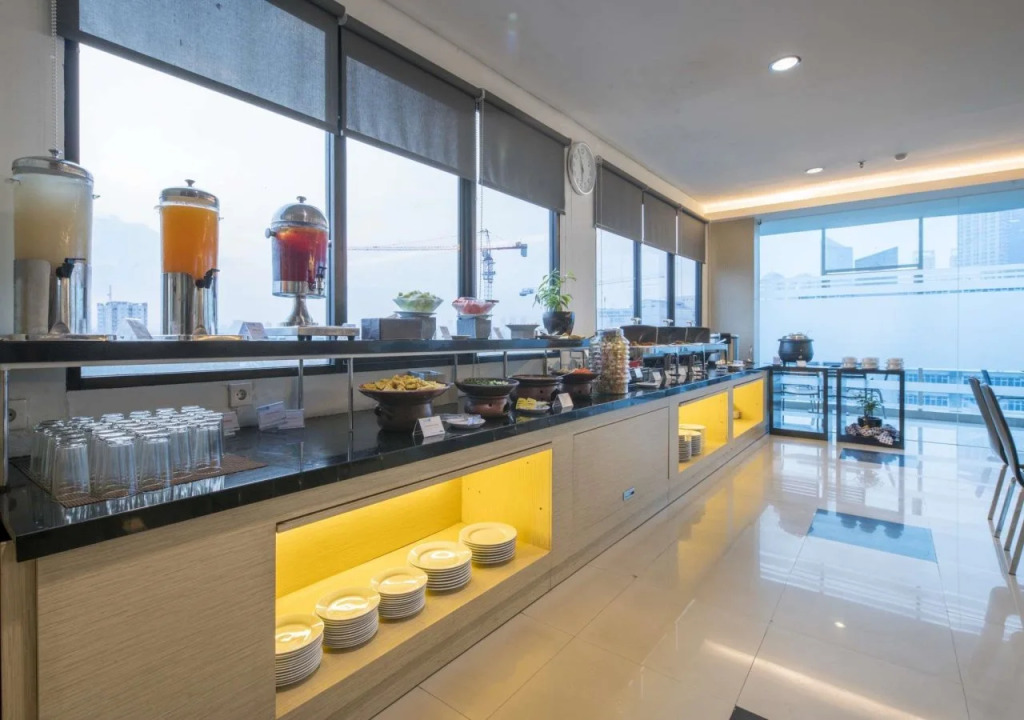 Hotel 88 Grogol by WH