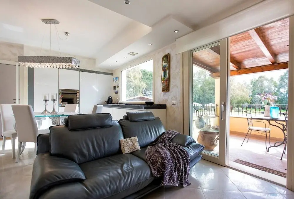 Alghero, Villa Annetta with swimming pool for 10 people