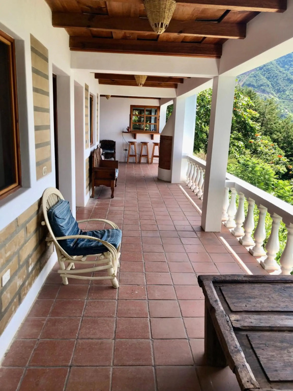 Rustic Charm and Breathtaking Views