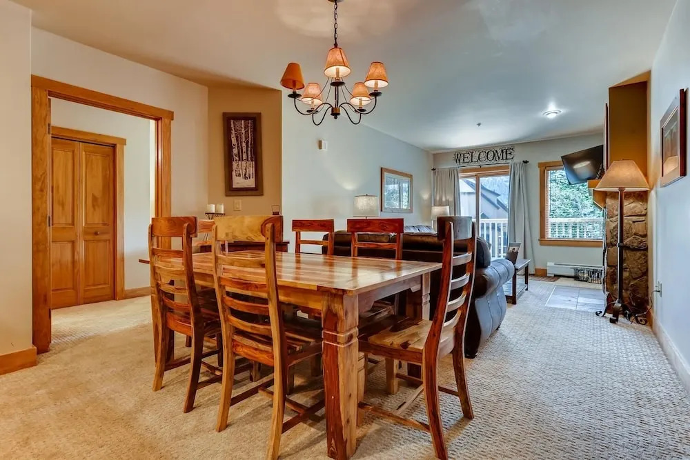 Premier Red Hawk Lodge 2 Br~walk To Slopes~kids Ski Free 2 Bedroom Condo by RedAwning