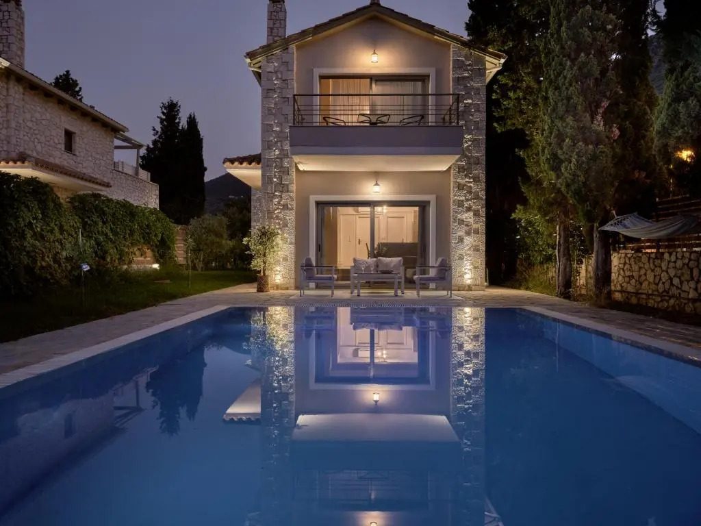 Avesta Private Villas - Iokasti