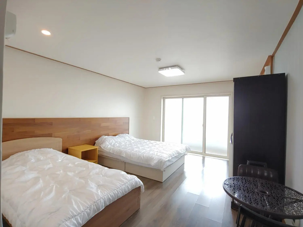 Jeju Hill Hotel