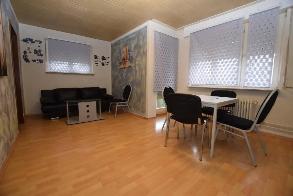 AB Apartment 08