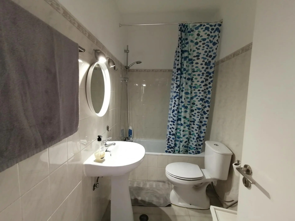 K - Bedroom 10 in Sailorway Guesthouse